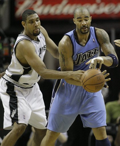 比目鱼肌再次受伤，皇社新援扬赫尔将缺席今年剩余所有比赛（比目鱼肌伤情复发，皇社新援扬赫尔无缘今年剩余全部比赛）