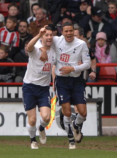 字母哥：目前唯一让我沮丧的事情，就是我们一直在输球（字母哥：让我最难受的只有一件事——我们一直在输球）